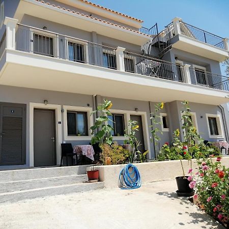 Ta Didymakia Apartments. Argostoli  Buitenkant foto